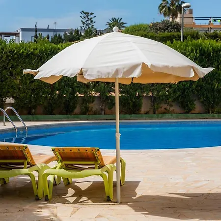 Apto Con Terraza 404 * Cala Millor (Mallorca)