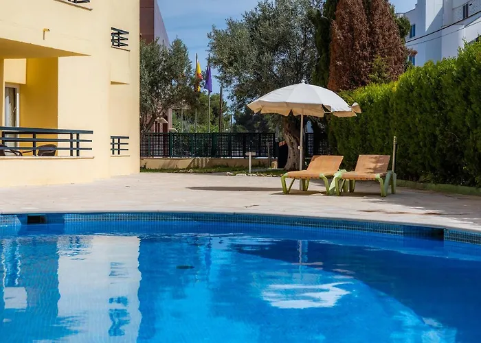 Apto Con Terraza 404 Aparthotel